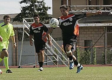 Francesco Mariani, autore del gol che aveva portato in vantaggio il PesciaUzzanese 