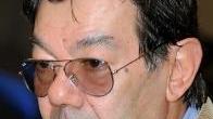 Il sindacalista Giovanni Piras della Cgil accanto controlli in una ditta
