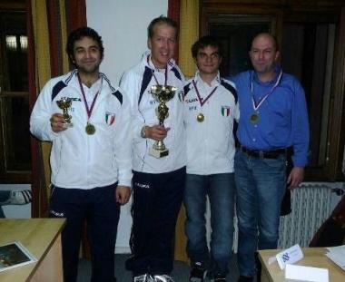 La squadra azzurra, Claudio Ciampi secondo da sinistra 