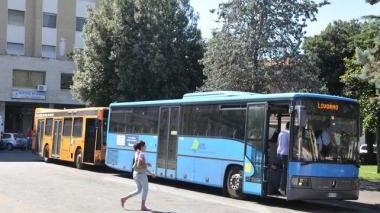 Tagli alle corse extraurbane che collegano Cecina a Rosignano e a Livorno