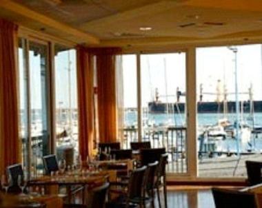 Linterno del ristorante Osteria del molo al Club Nautico  