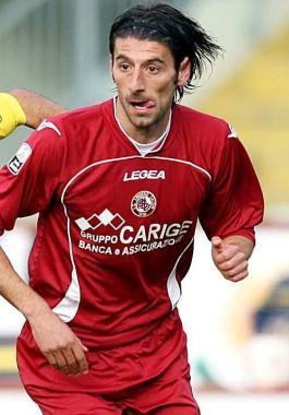 <b>RIENTRI. </b>Manuel Iori e Juan Ignacio Surraco due cardini del Livorno che domani sera (20,45) dovr&agrave; battere il Padova              