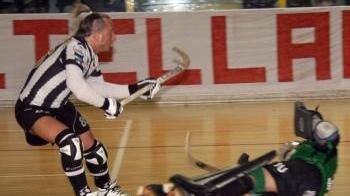 <b>EUROPA.</b> A destra, Mirko Bertolucci Sotto, coach Massimo Mariotti