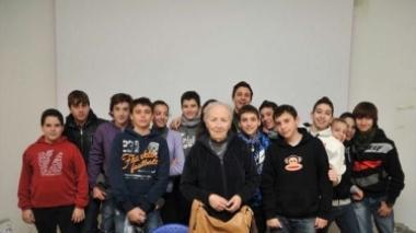 Gli studenti ricordano la Shoah con una sopravvissuta