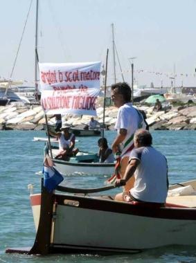 La protesta sul Magra  