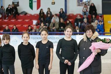 <b>COL SINDACO.</b> Le ragazze alla presentazione 
