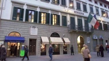 Tre concorsi in Comune: c'è anche un posto da vigile a tempo pieno
