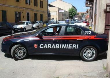 Una pattuglia dei carabinieri  