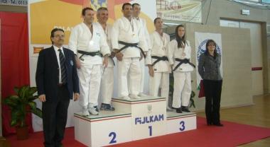 Il podio del Ju no kata del trofeo di Giaveno con Marco e Martina Calugi (Judo Kodokan Empoli) a occupare il terzo gradino 