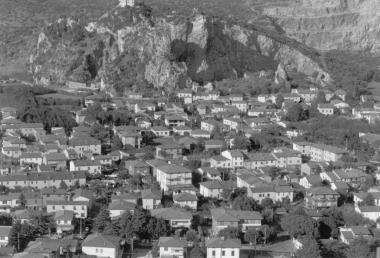 Una immagine dall alto di Vecchiano         