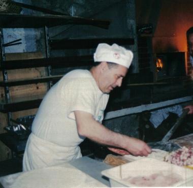 Il pane come una volta si mangia a casa Marchi e alla Pro loco di Cavarzano