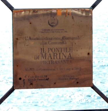<b>SALVA.</b> Una delle targhe contestate 