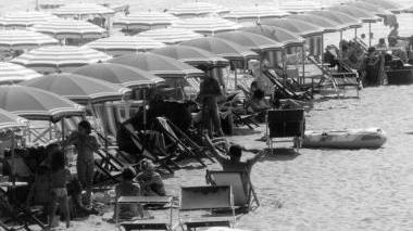 Una veduta di uno stabilimento balneare a Viareggio