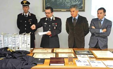 Falso magistrato finisce in manette
