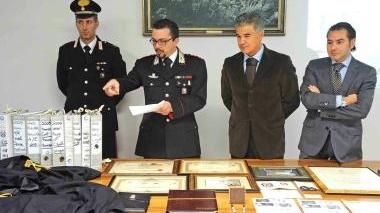 Falso magistrato finisce in manette