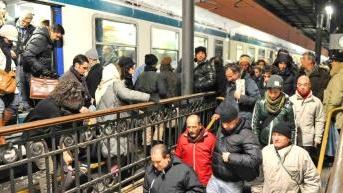 TRENI - ARRIVI E PARTENZE