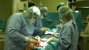 Ucciso dallo choc settico per l'intestino perforato