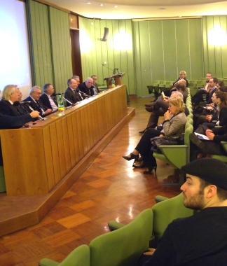 Un momento della riunione svoltasi al Palazzo dei Congressi di Firenze  