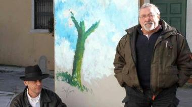 Subito rimosso il pannello "artistico"