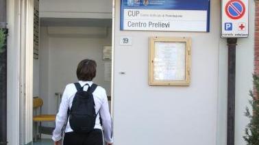 Il centro prelievi nella sede della Misericordia a Marina di Pietrasanta