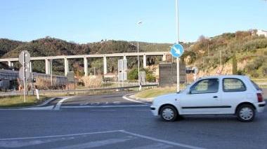 Ecco i soldi per fare la rotatoria all'uscita del casello della Salt