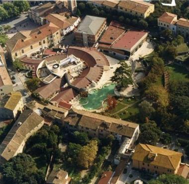 Una veduta aerea delle Terme di Casciana     