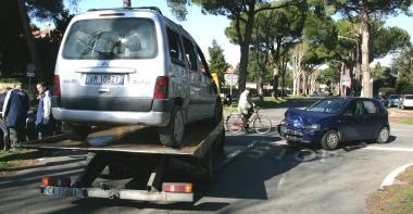 Le due macchine coinvolte nellincidente di ieri 