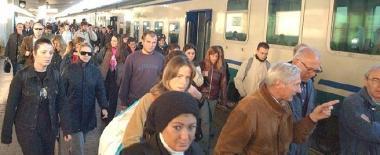 TRENI - ARRIVI E PARTENZE