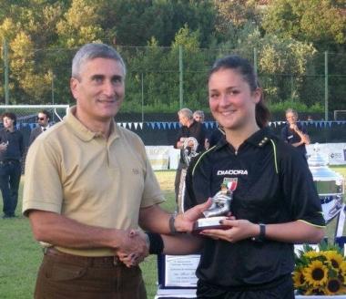 Deborah Bianchi premiata durante un torneo lestate scorsa 