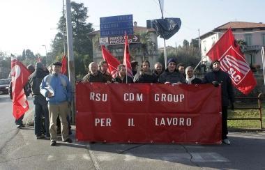 Lavoratori della Cdm al tempo della vertenza per salvare lazienda 
