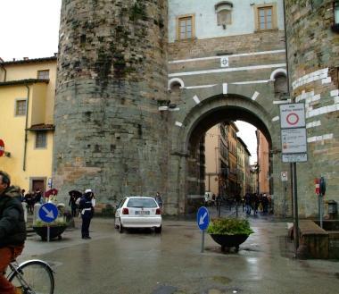 Controlli dei vigili ai varchi 