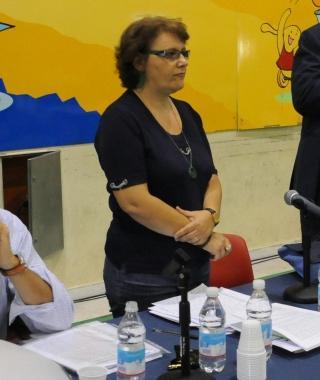 La scuola materna di Nozzano in via di Balbano e la sindacalista della Cgi scuola Marcella Zani  