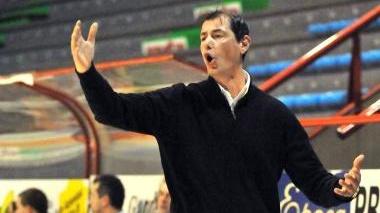<b>ATTENZIONE.</b> Coach Valerio