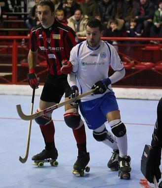 <b>IN ATTACCO</b> Massimo Salvadori (foto Sandro Pellegrinetti)          