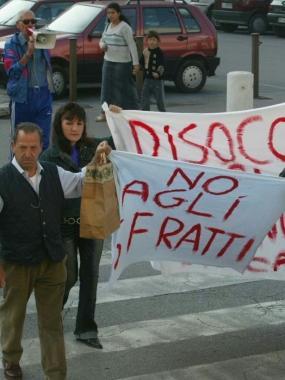 Manifestazioni contro gli sfratti per la donna &egrave; previsto marted&igrave; 