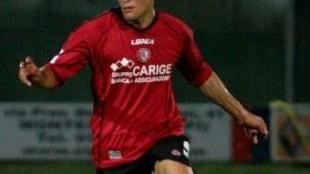 Federico Laurito in azione con la maglia del Livorno