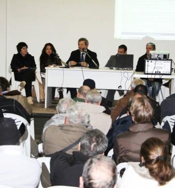 <b>IN ASSEMBLEA.</b> Il sindaco Arturo Cerulli ha presentato le idee e i progetti del Comune 