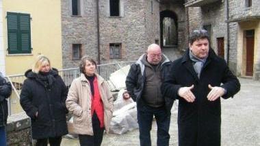 Frana di Tenerano faccia a faccia sindaco-abitanti