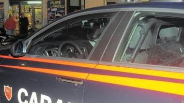 Un’auto dei carabinieri