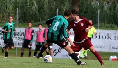 <b>LANDATA</b> Unimmagine del derby tra Tuttocuoio e Pontedera giocato nellottobre scorso     