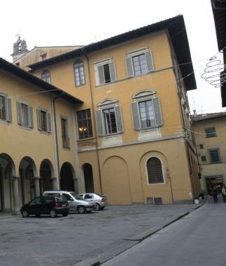 Piazza del Pesce oggi trasformata in parcheggio   