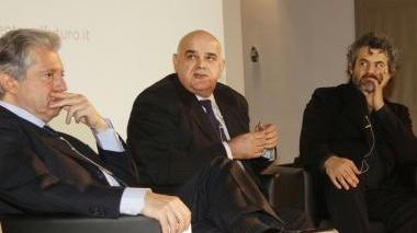 Il direttore di CariPrato Tonato e l’assessore Nesi al convegno