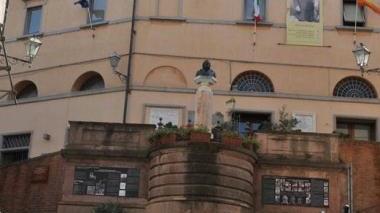 La sede del municipio a Castagneto