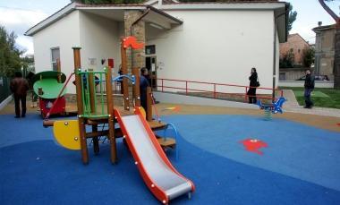 Una scuola materna comunale. Per il 2011 la giunta si impegna a non tagliare i servizi 
