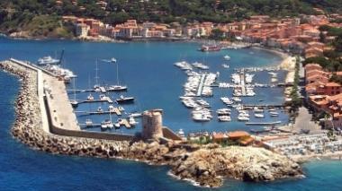 Scontro sul porto, l'opposizione: c'è turbativa d'asta
