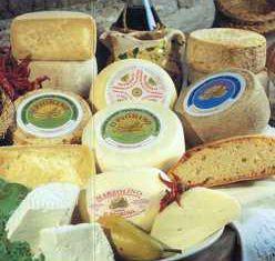 Formaggi, nomination alla Grolla d'oro per il titolato Caseificio il Fiorino