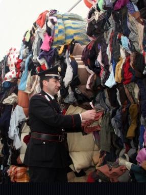 La camorra fa i milioni con gli stracci