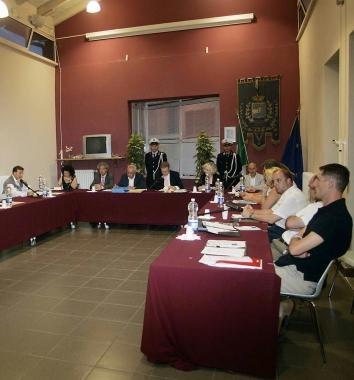 Una seduta del consiglio comunale di Pieve a Nievole  