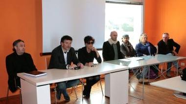 Da sinistra: Roy Fabbri, Luca Agostini, Maria Paoletti, Fabrizio Sardelli, Raul Fabbri, Giovanna Chiellini, e Fulvio Ghelardini