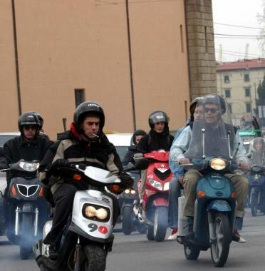 Il foglio rosa avr&agrave; validit&agrave; di sei mesi, ma gi&agrave; dopo un mese dal rilascio, si potr&agrave; sostenere la prova pratica 